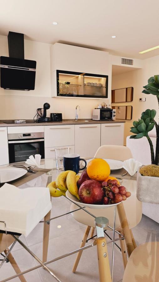 Nogalera Quintessence Apartment With Private Parking By Namaste Elite Torremolinos Buitenkant foto