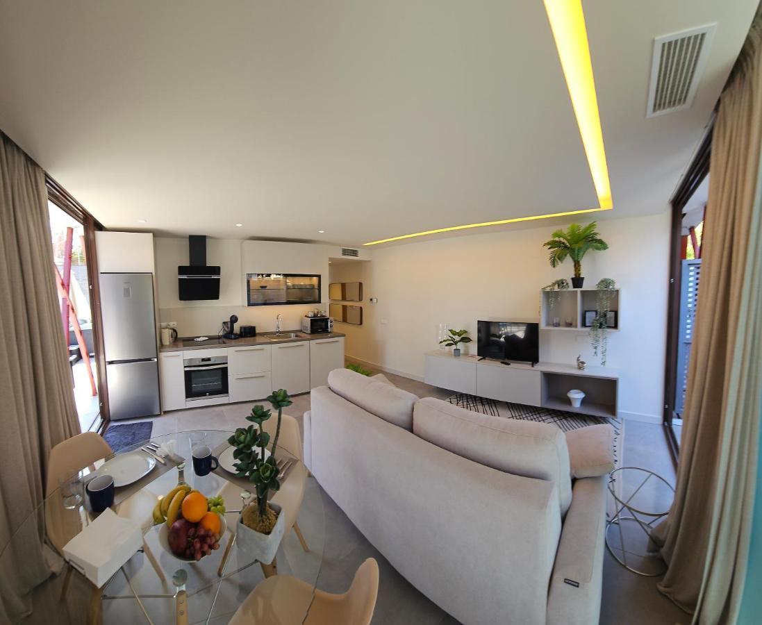 Nogalera Quintessence Apartment With Private Parking By Namaste Elite Torremolinos Buitenkant foto