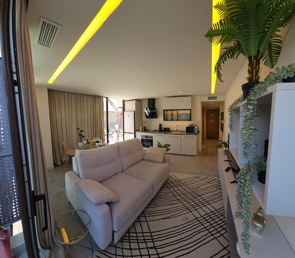 Nogalera Quintessence Apartment With Private Parking By Namaste Elite Torremolinos Buitenkant foto