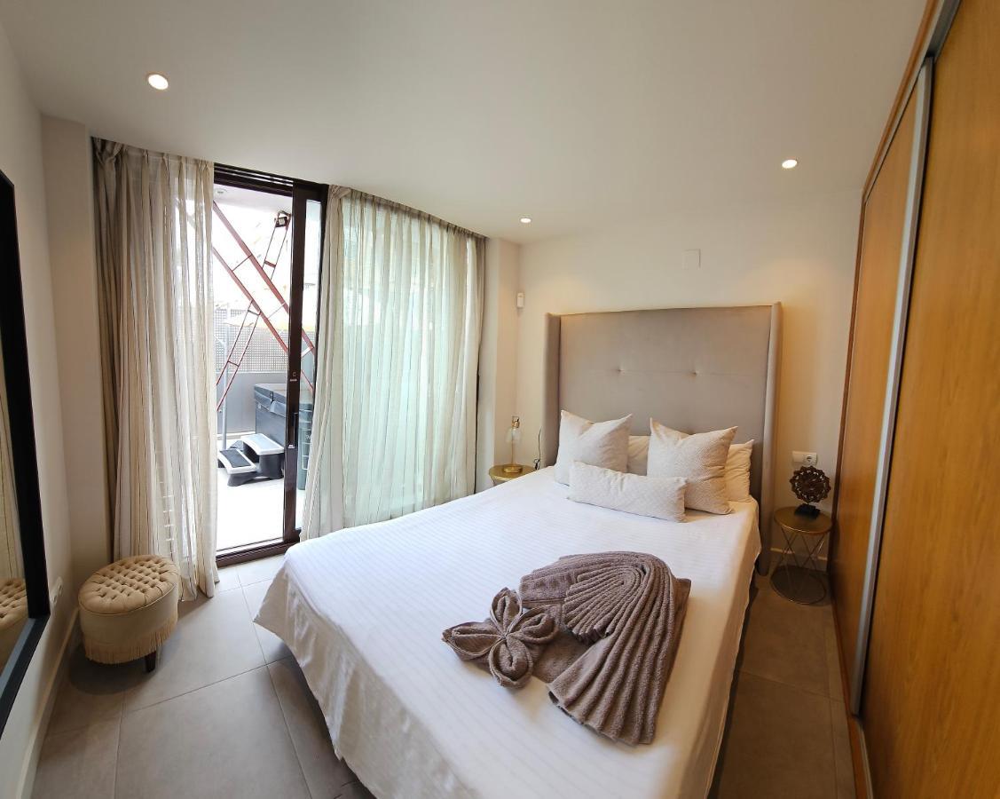 Nogalera Quintessence Apartment With Private Parking By Namaste Elite Torremolinos Buitenkant foto