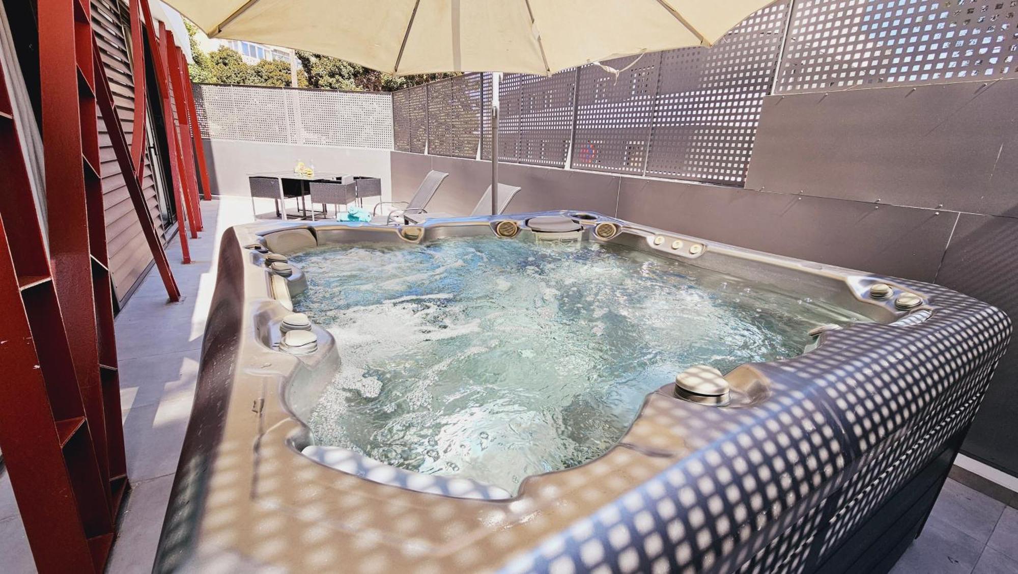 Nogalera Quintessence Apartment With Private Parking By Namaste Elite Torremolinos Buitenkant foto