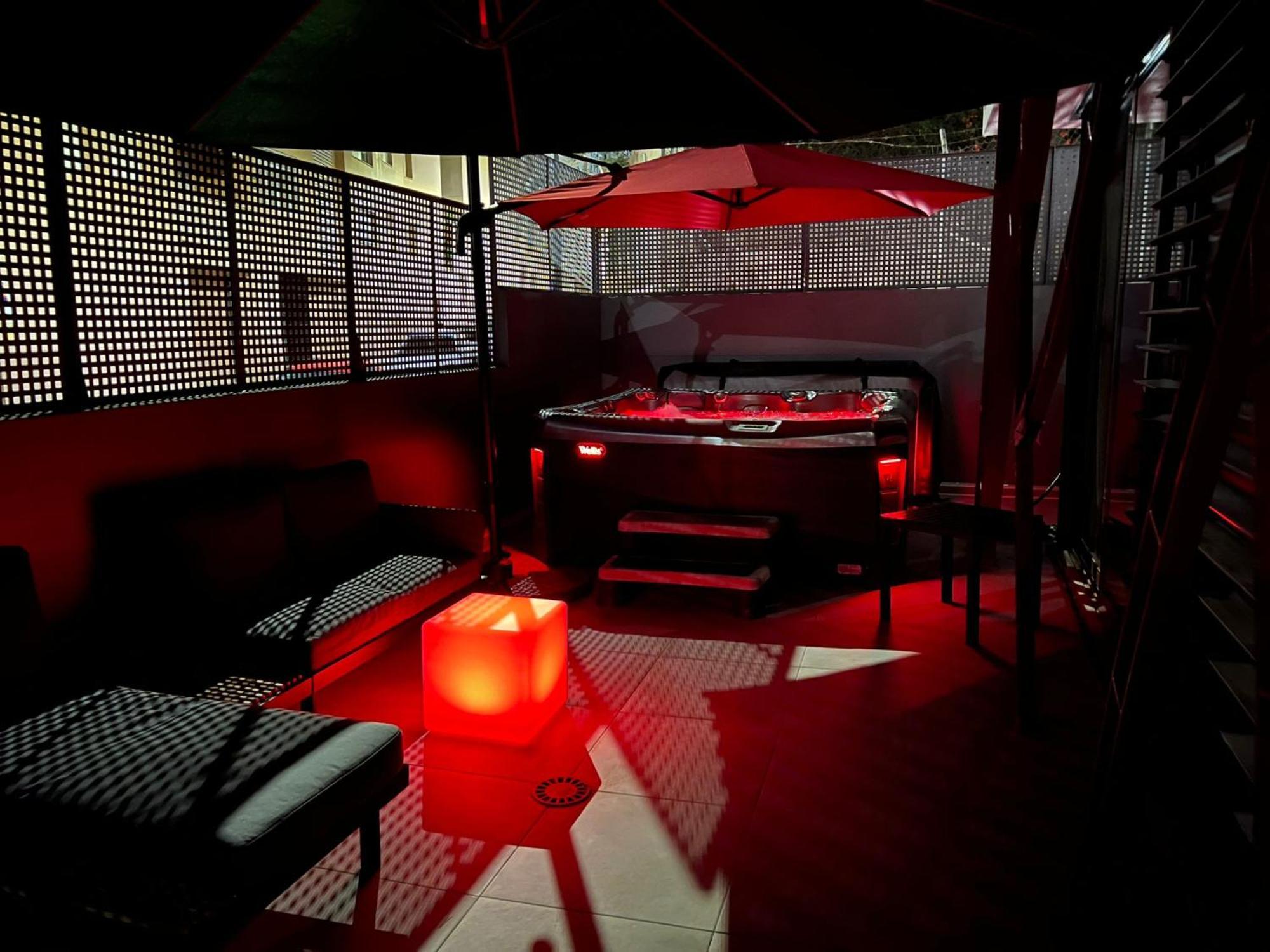 Nogalera Quintessence Apartment With Private Parking By Namaste Elite Torremolinos Buitenkant foto