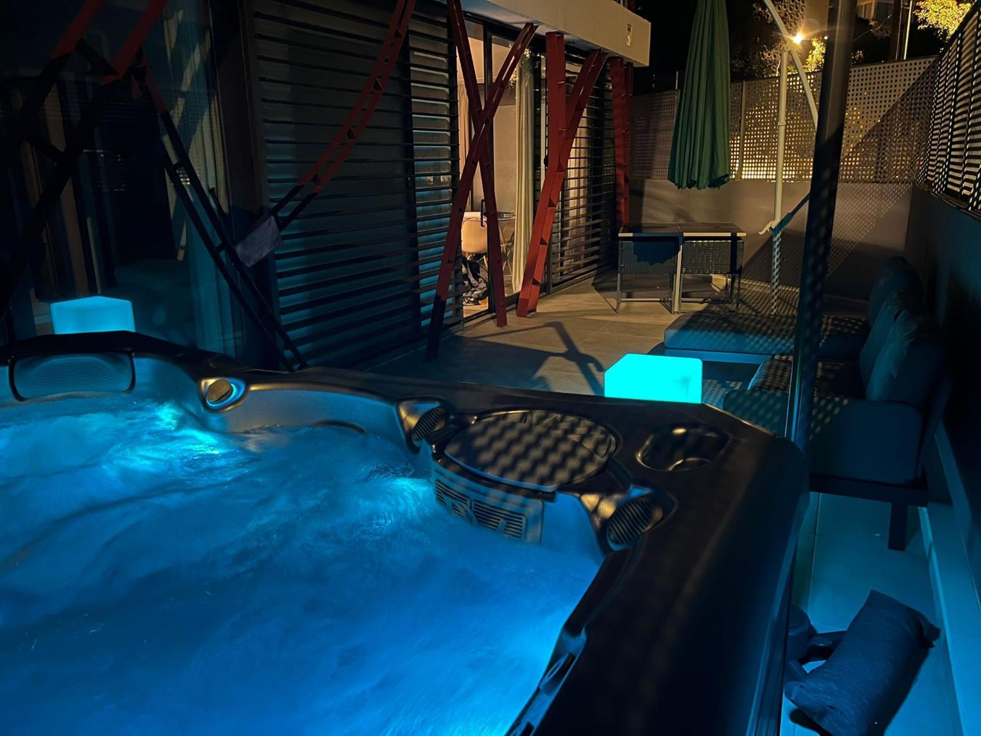 Nogalera Quintessence Apartment With Private Parking By Namaste Elite Torremolinos Buitenkant foto